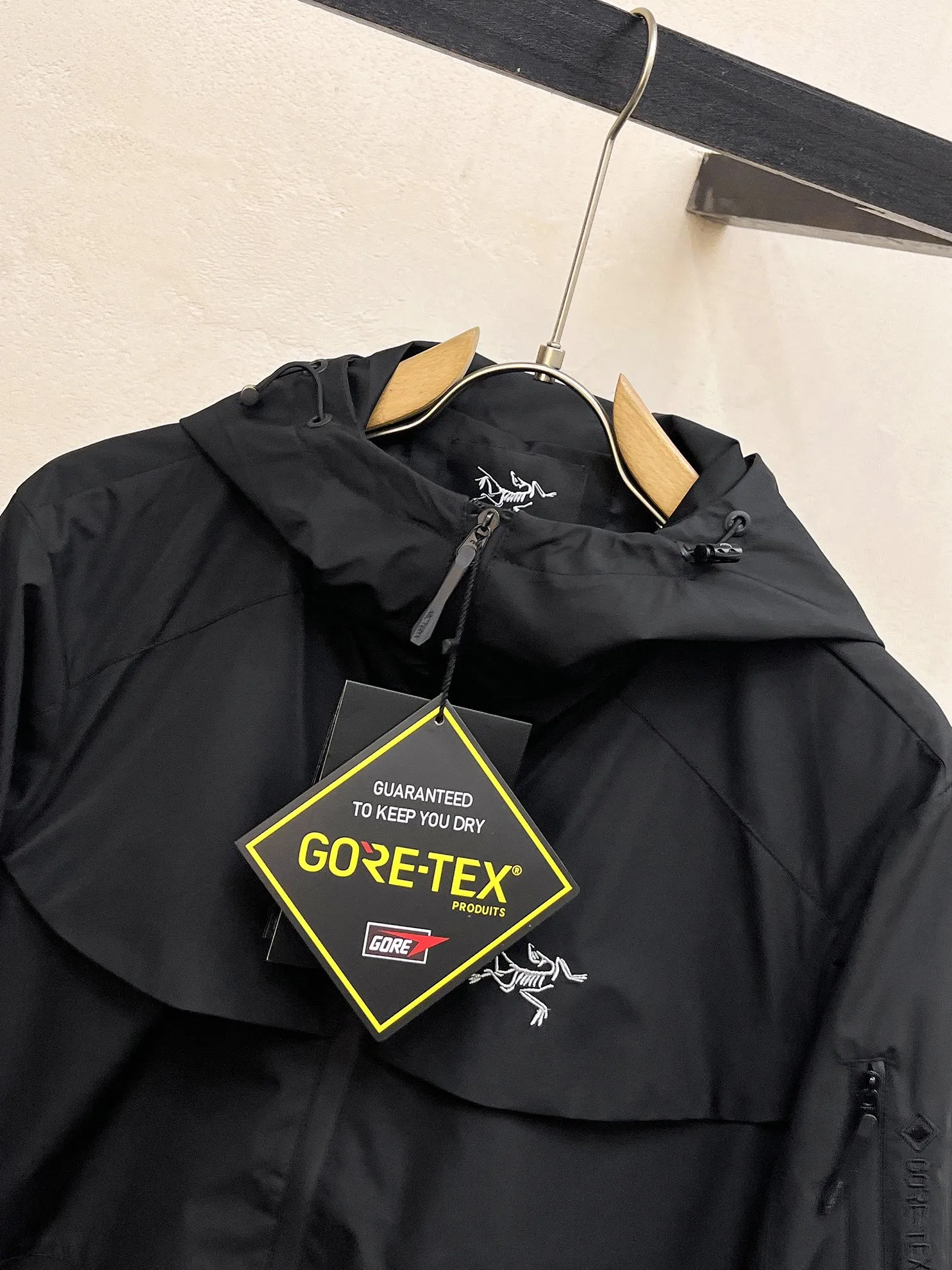 Same Style， ， 2026 New Arrival ， Original Premium Breathable ， ， ， Quality。 ， Sizes：M～3XL，